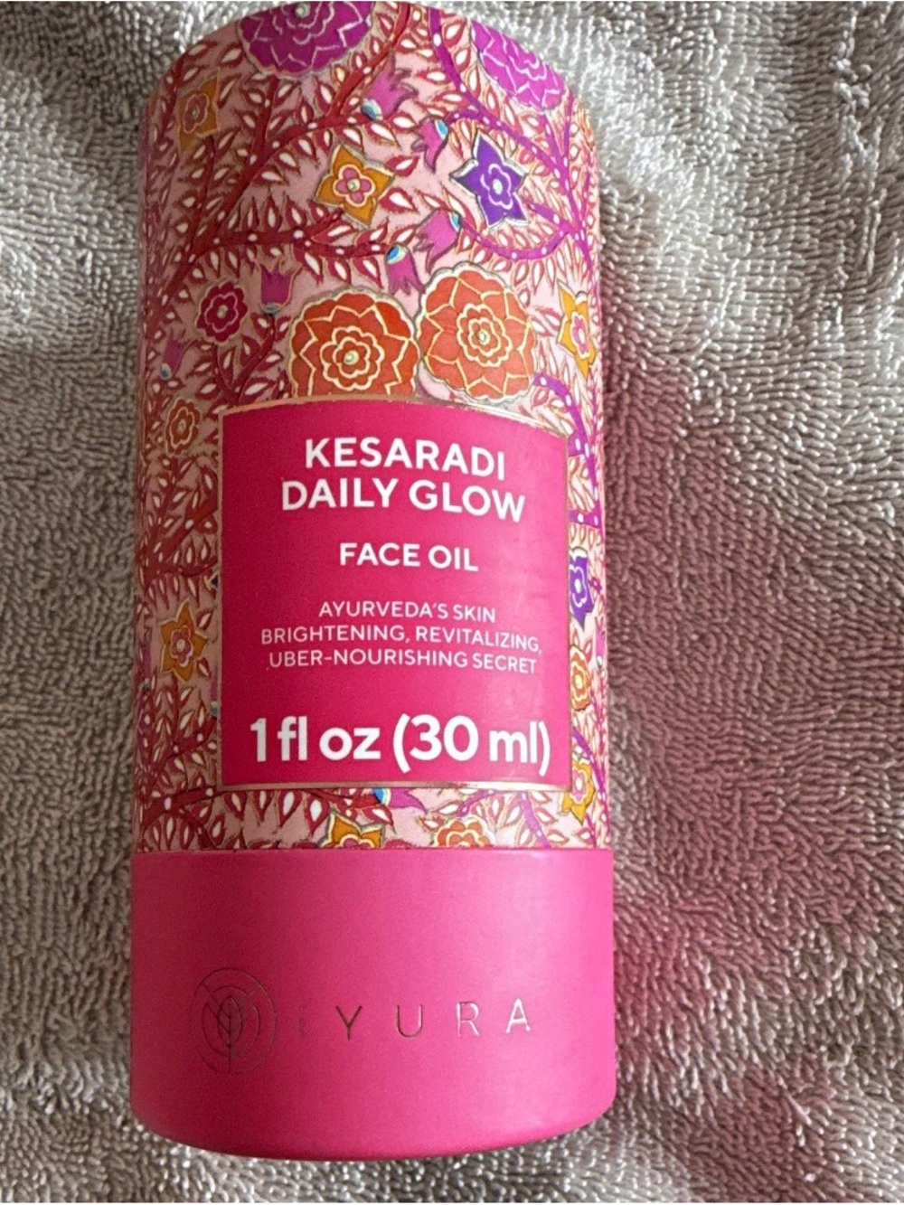 YURA face oil daily glow